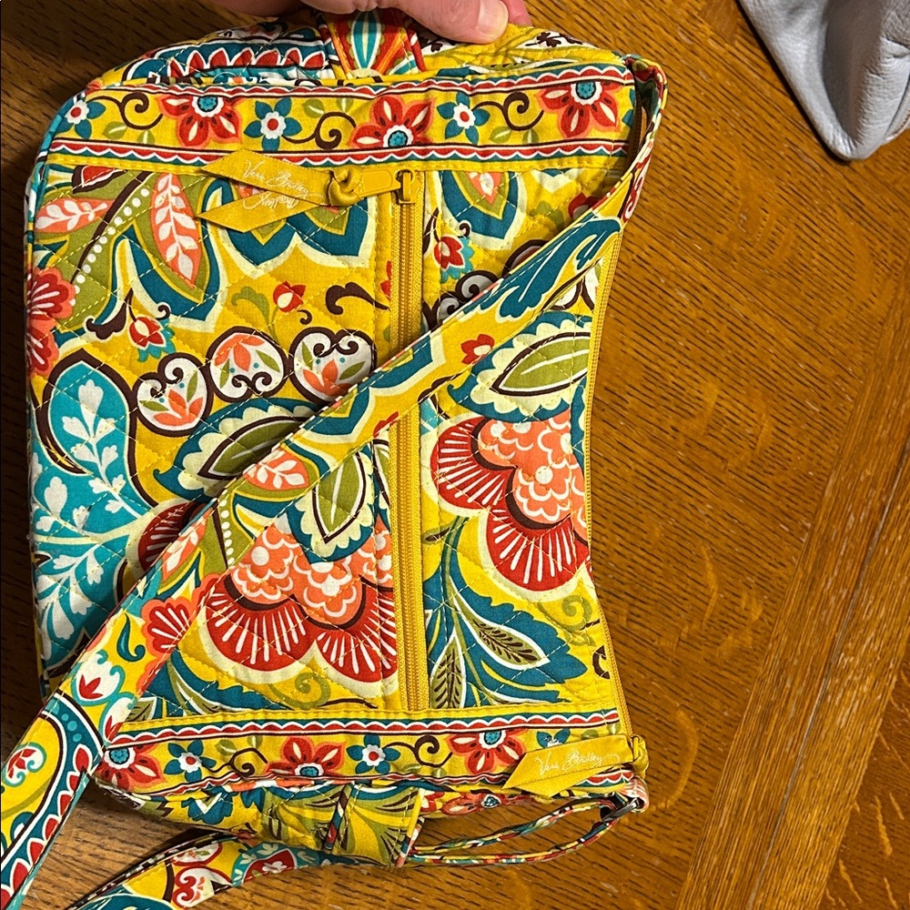 Vera Bradley floral crossbody